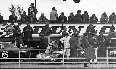 1973_6-hour_pitlane_sml.jpg